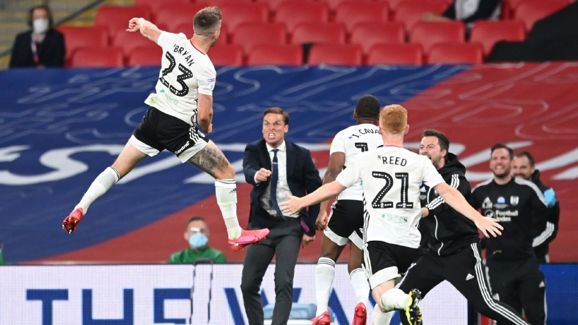 提高其国际 提高其国际